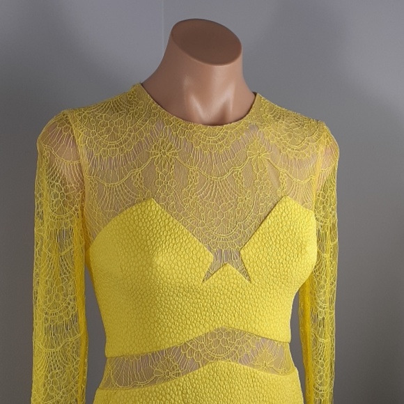 Three Floor  Yellow dress - Picture 3 of 8